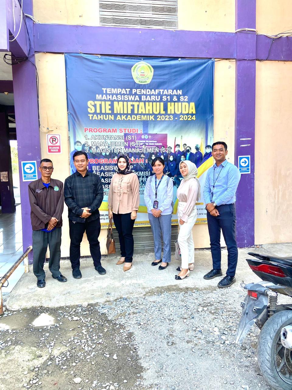 Sosialisasi TIM IT Bank BRI Kantor Wilayah Jawa Barat dalam Penggunaan API Bank BRI untuk Integrasi Transaksi Keuangan pada Sistem Informasi Akademik STIE Miftahul Huda